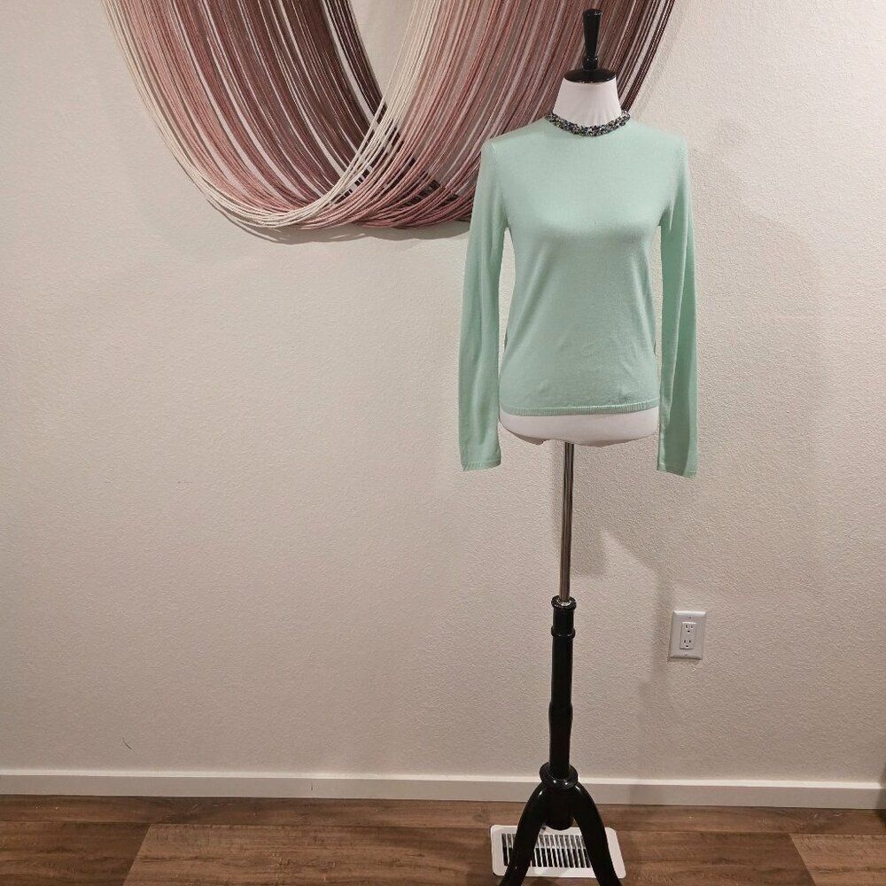 TSE Cashmere Sweater with Beaded Neckline Sz M